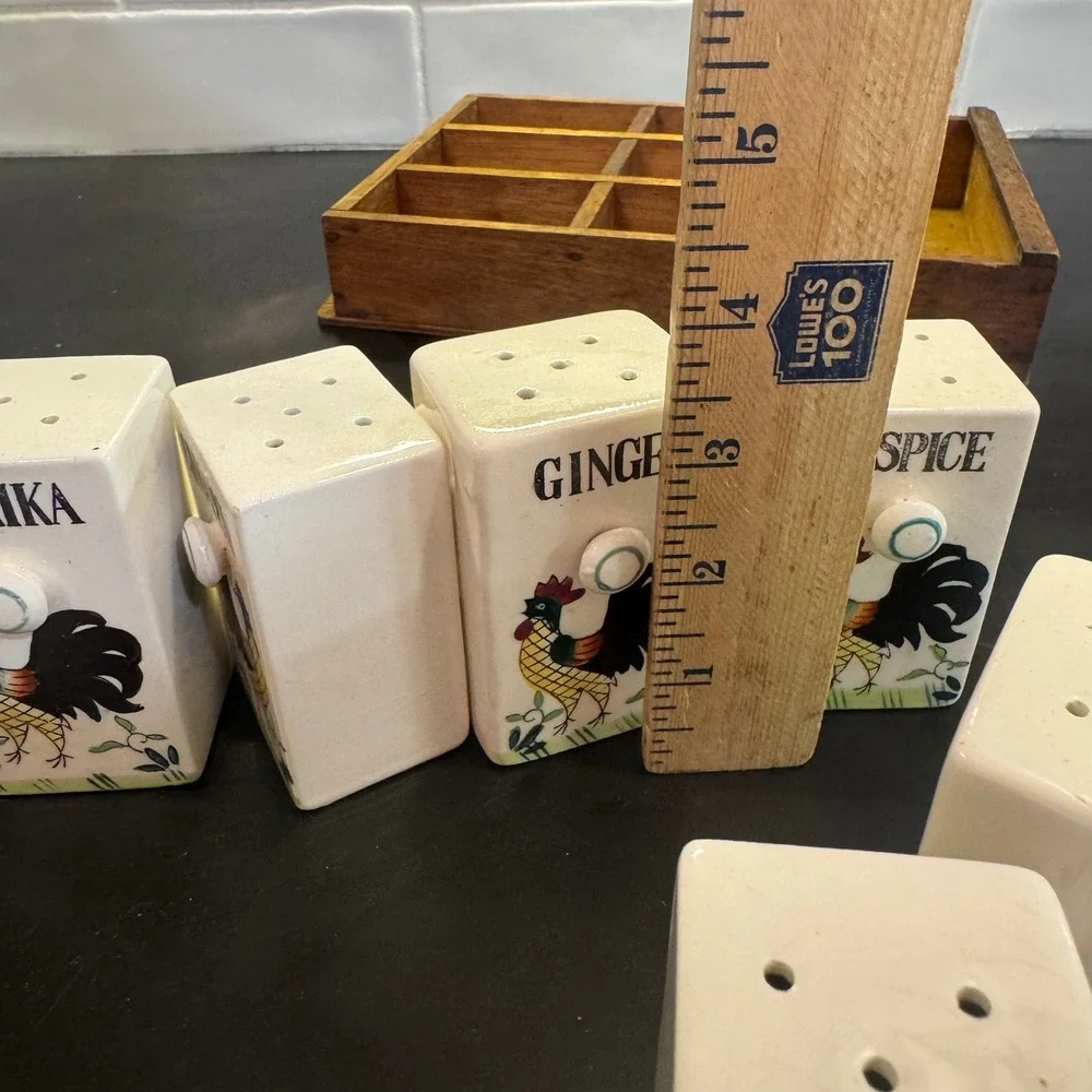 Royal Sealy Spice Rack Set Vintage White Rooster Hand Painted Japan Wood As Is